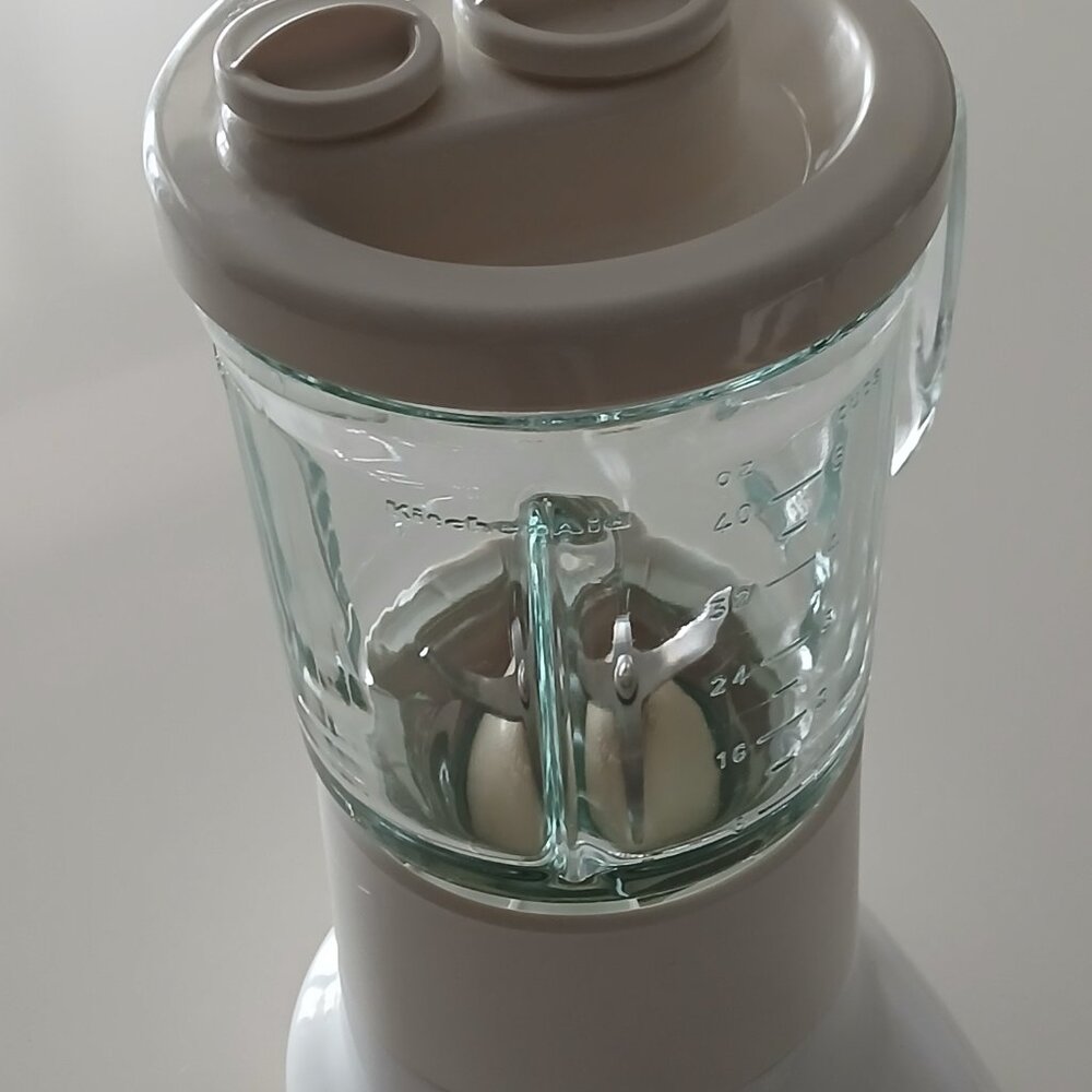 KitchenAid Blender - Picture 3 of 6